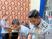 Lapas Banyuwangi Lakukan Perawatan Rutin Senjata Api