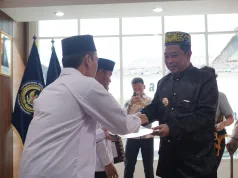 Simbolis Bupati Serahkan Remisi. Pada Ratusan Warga Binaan Lapas Kelas II B Bondowoso